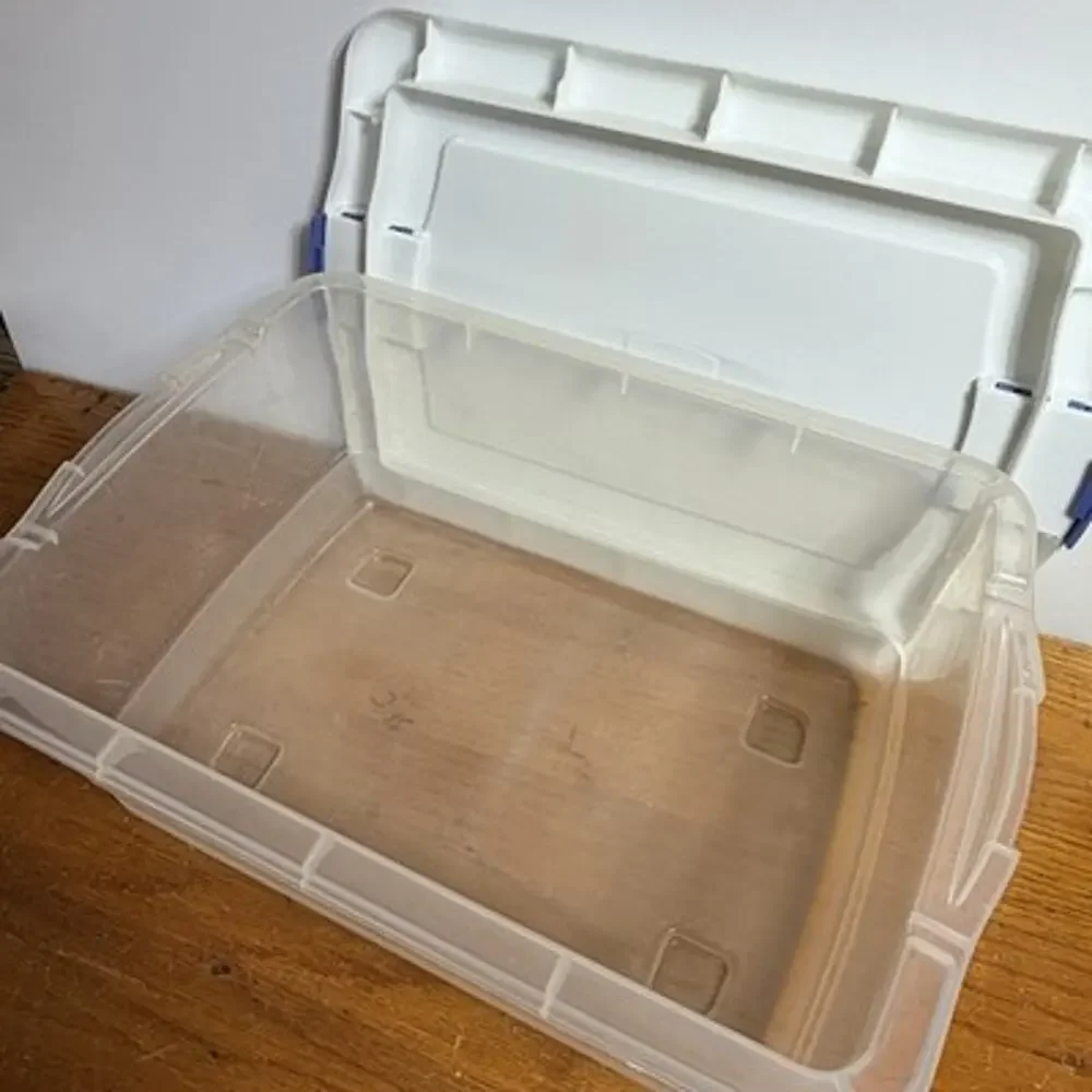 Vintage Rubbermaid Blue White Clear Latch Keeper Container #463C Lid #463A
